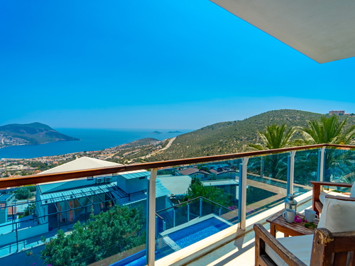  gece  -  Kasım
  | Kalkan Akbel'de Eşsiz Deniz Manzaralı Geniş Aile Villası